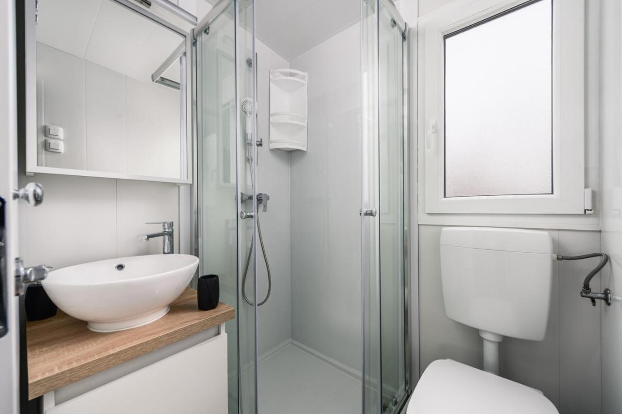 Adriamar Mobile Homes In Camping Park ウマグ エクステリア 写真